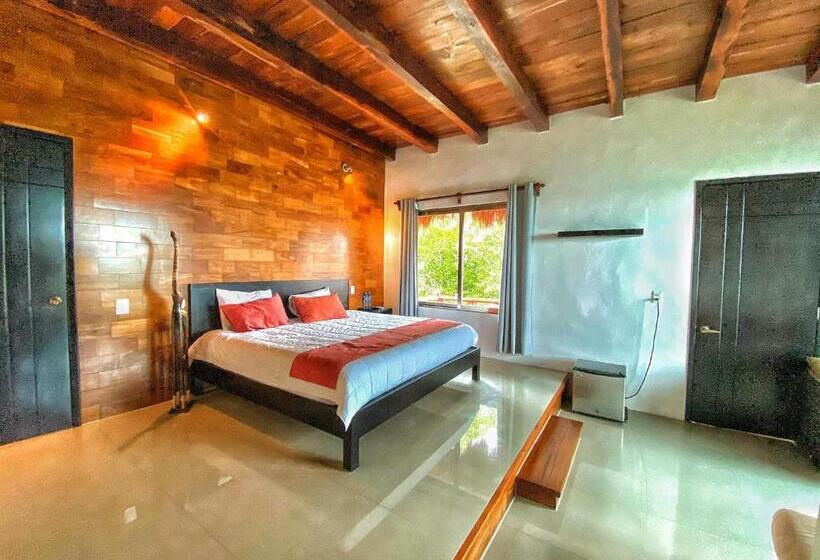 Suite with lake view, Boutique Las Nubes Bacalar