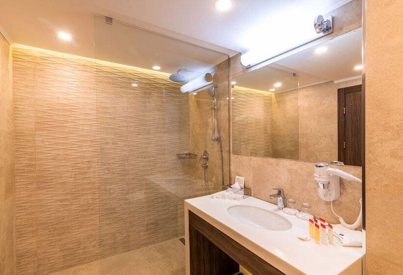 2 베드룸 프레지덴셜 스위트, Ramada Hotel & Suites By Wyndham Yerevan