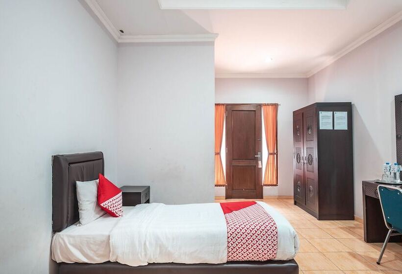 Quarto standard, Oyo 686 Hotel Bunga Karang