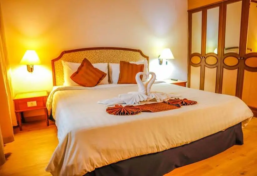 スイート, Yannaty Hotel Halal