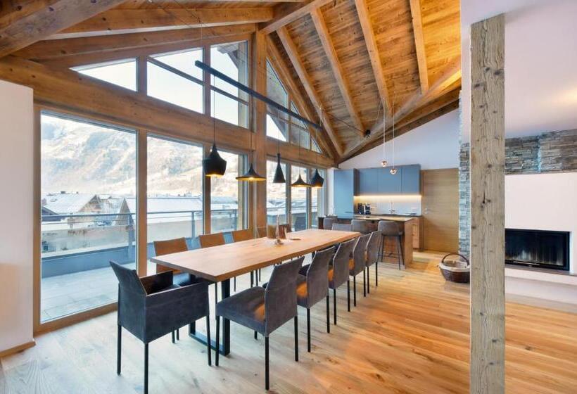 آپارتمان خانوادگی, Mountain Hotel Luis