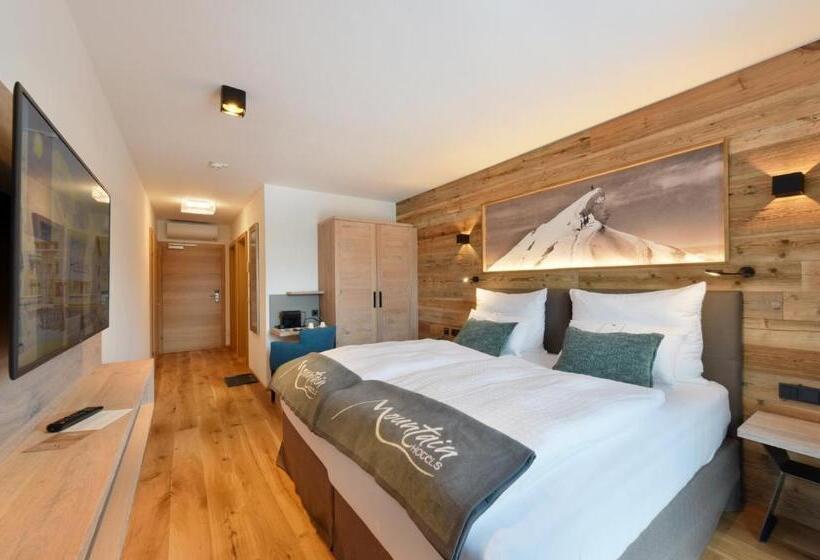 اتاق لوکس, Mountain Hotel Luis