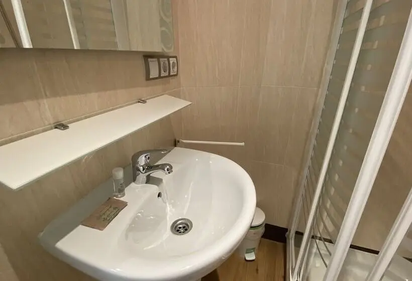اتاق استاندارد یک نفره, Insidehome Valladolid Centro  Hab Con Baño Privado En El Centro Y Opcion De Parking