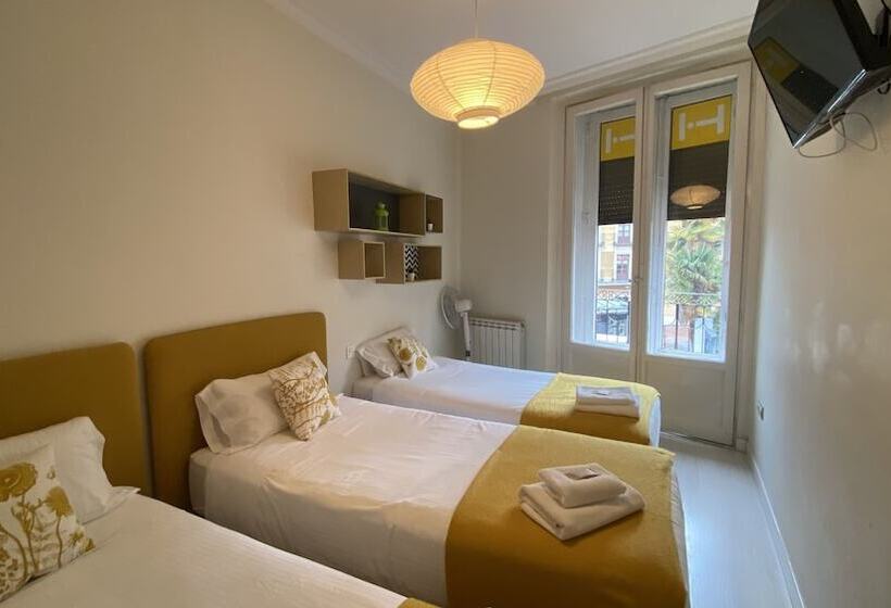 اتاق استاندارد سه نفره, Insidehome Valladolid Centro  Hab Con Baño Privado En El Centro Y Opcion De Parking