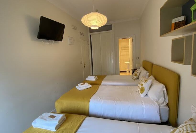 اتاق استاندارد سه نفره, Insidehome Valladolid Centro  Hab Con Baño Privado En El Centro Y Opcion De Parking