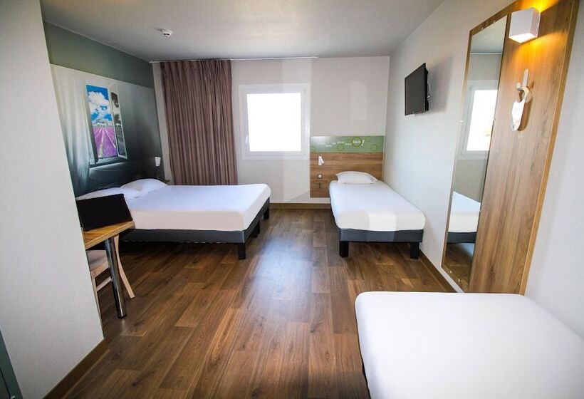 חדר סטנדרט לארבעה, B&b Hotel Montélimar Sud