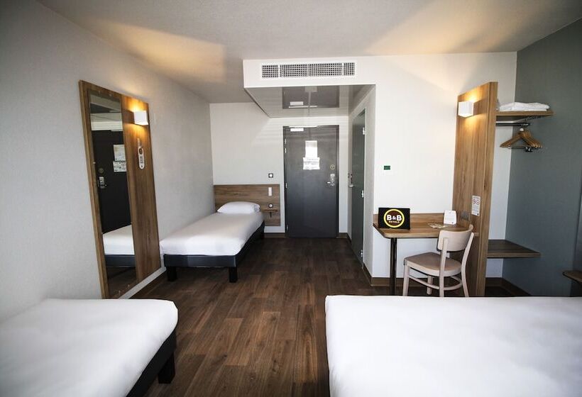 Четырехместный Номер Стандарт, B&b Hotel Montélimar Sud