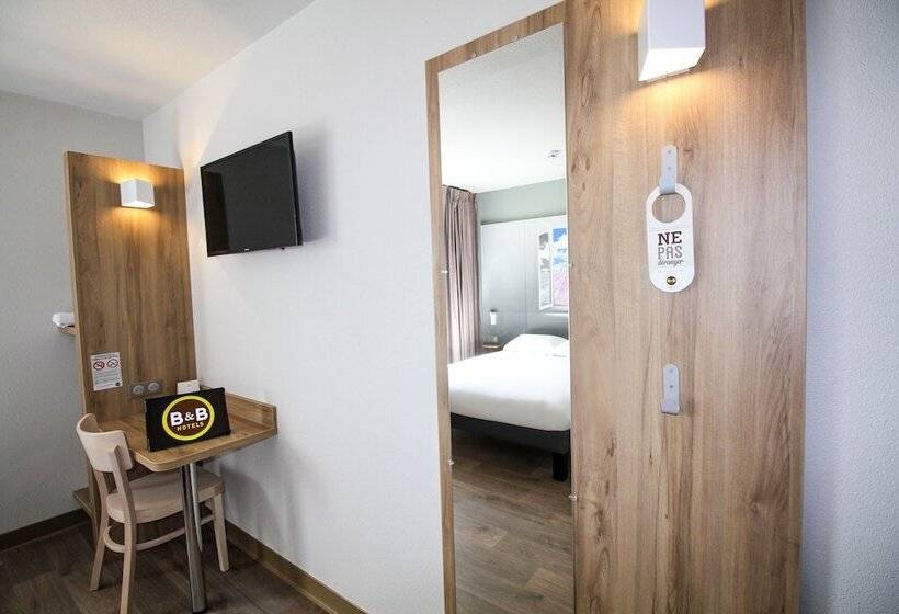 חדר סטנדרט מותאם לאדם עם מוגבלויות, B&b Hotel Montélimar Sud