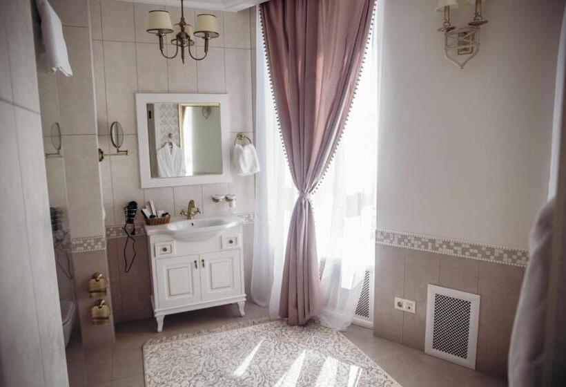 Junior Suite, Royal Bv