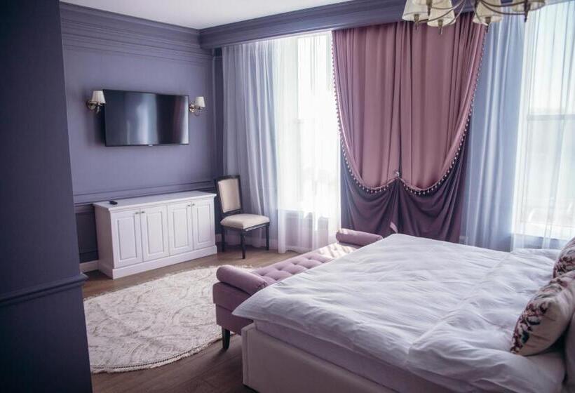 Junior Suite, Royal Bv