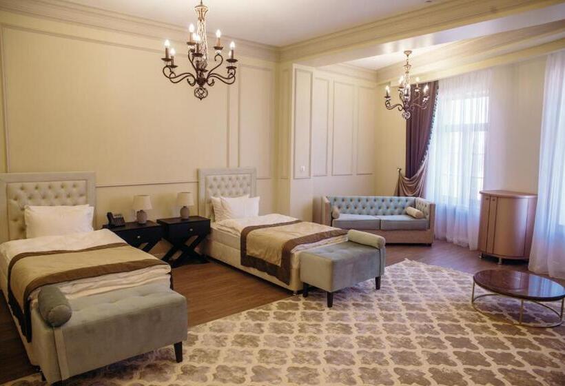 Standard Room, Royal Bv