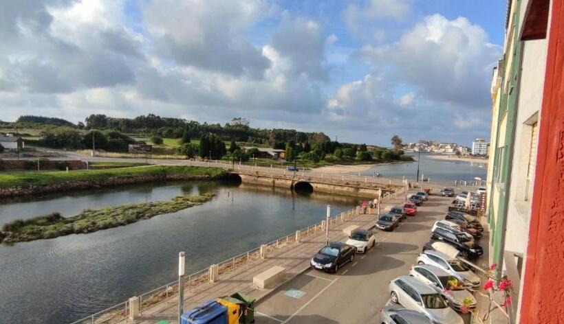 غرفة قياسية مزوَّدة بشُرفة, Hostal Bodegón A Cosecha