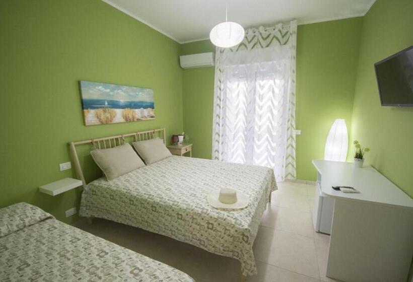 Standard Kolmen Hengen Huone, Lido Rosa Rooms Marina Di Lesina