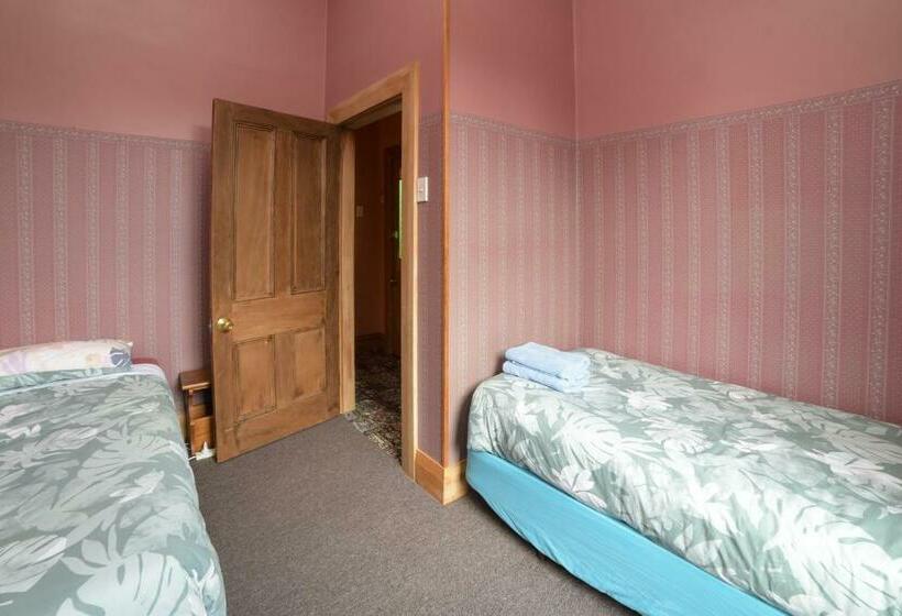 חדר סטנדרט חדר אמבטיה משותף, Southern Comfort