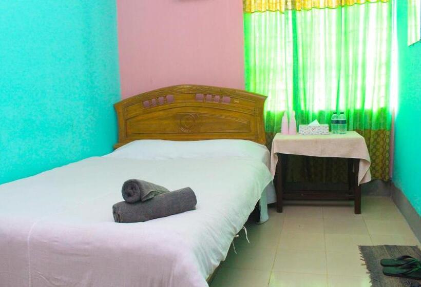 Семейный Номер, As Shams International