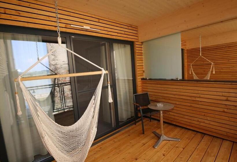 חדר סטנדרט עם מרפסת, Donau Lodge