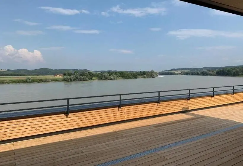 テラス付スイート, Donau Lodge