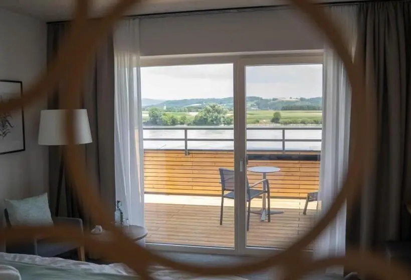 デラックスルーム, Donau Lodge