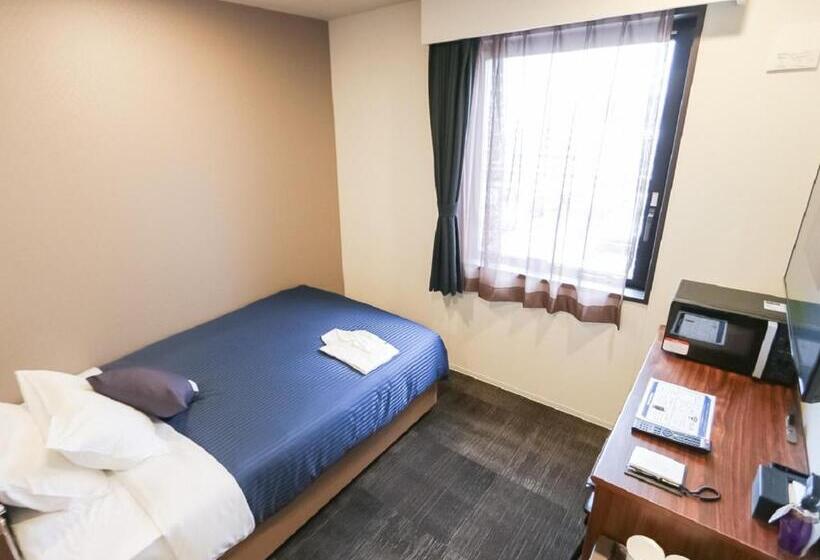 חדר בסיסי מיטה זוגית, Livemax Aichi Toyota Ekimae