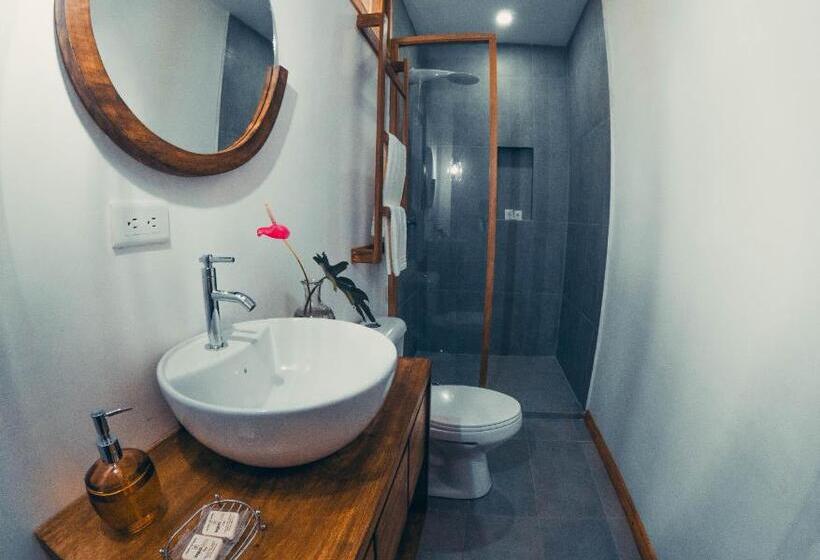 Номер Стандарт с Балконом, Tagua Lodge