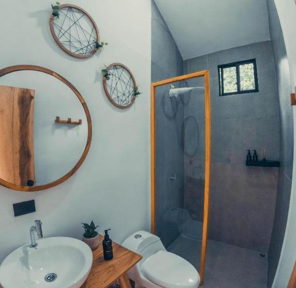 带阳台的豪华间, Tagua Lodge