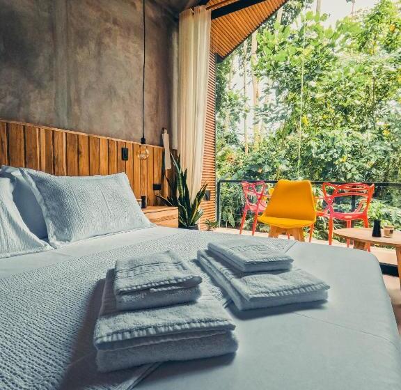 Номер Deluxe с Балконом, Tagua Lodge