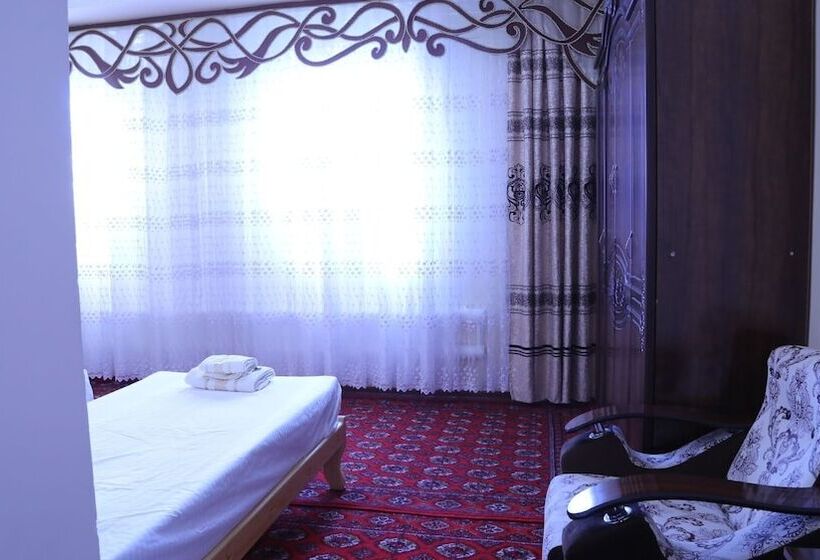 اتاق استاندارد سه نفره, Khiva Ibrohim Guest House
