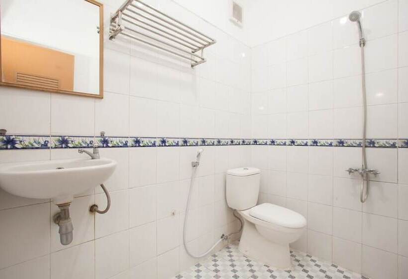 Номер Стандарт, Reddoorz Syariah @ Janti Malang