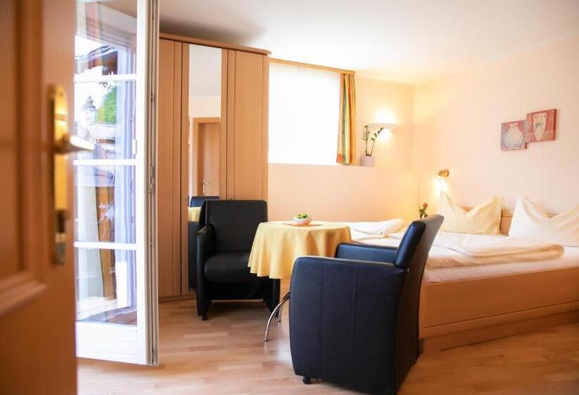 バルコニー付きスタンダードルーム, Weisses Lamm