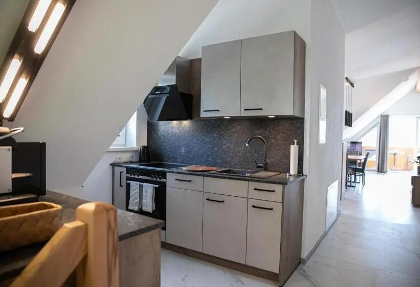 Habitació Àtic, Weisses Lamm
