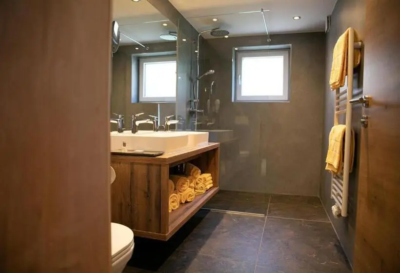 Apartamento 1 Dormitorio Vista Lago, Weisses Lamm