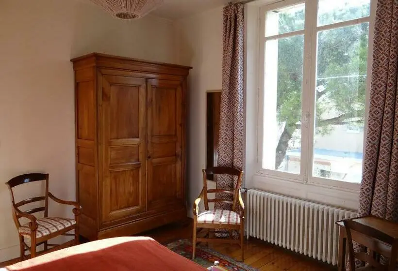 اتاق لوکس, Chambres D'hôtes Le Clos Bleu