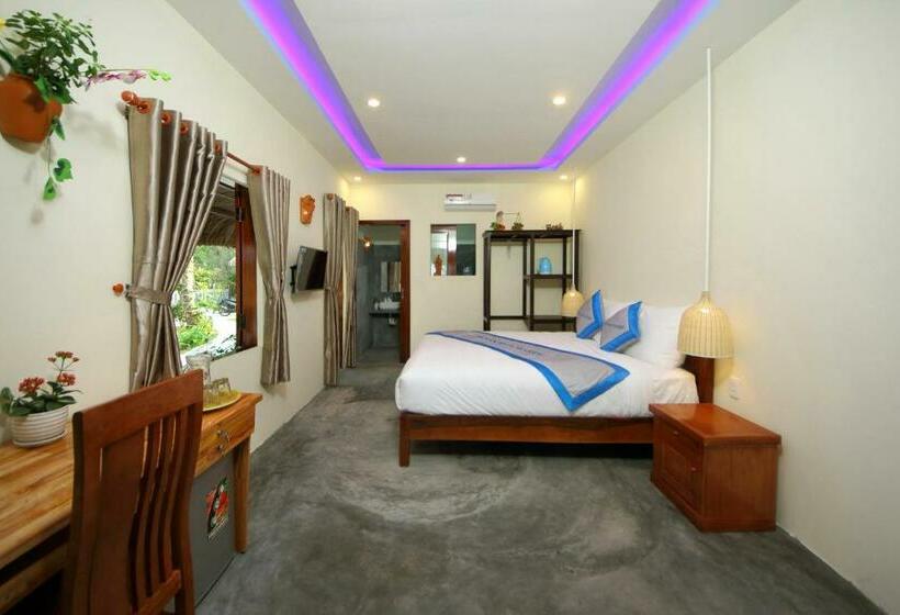 اتاق استاندارد با تراس, Hoi An Blue Seaside Homestay