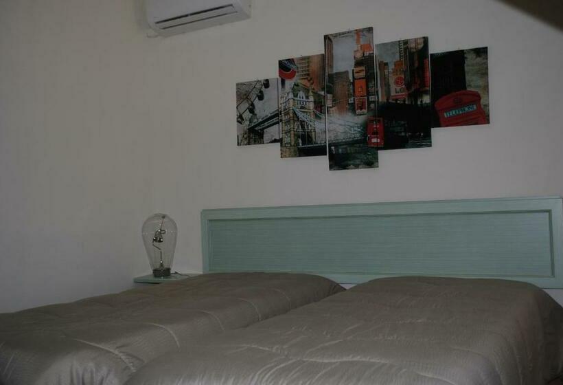 חדר משפחתי נוף לגינה, Agriturismo Pirro