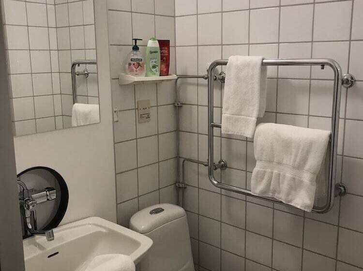 标准单人间, Ewa & Maude Hotel Aston Villa