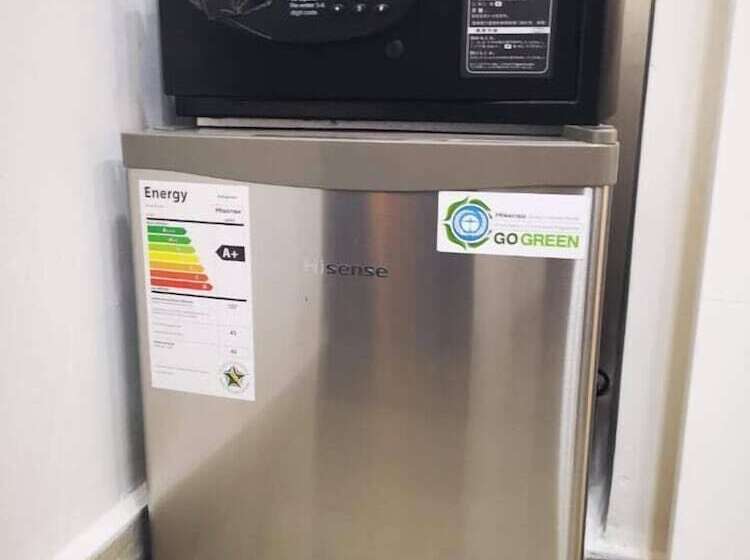 חדר משפחתי, Jardim Das Acácias