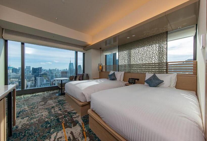 غرفة قياسية ثلاثية, The Blossom Hibiya