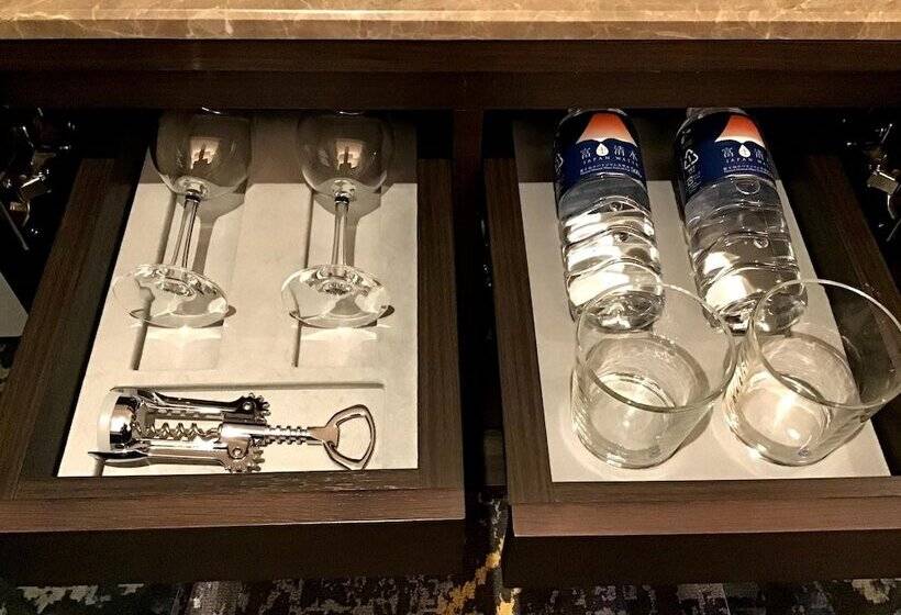 غرفة ديلوكس, The Blossom Hibiya