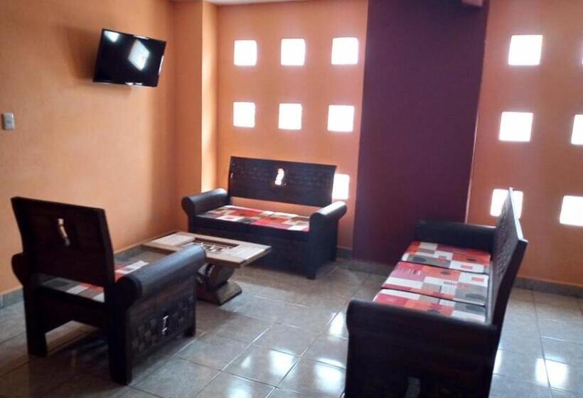 جناح عائلي, Posada Victor Antonio