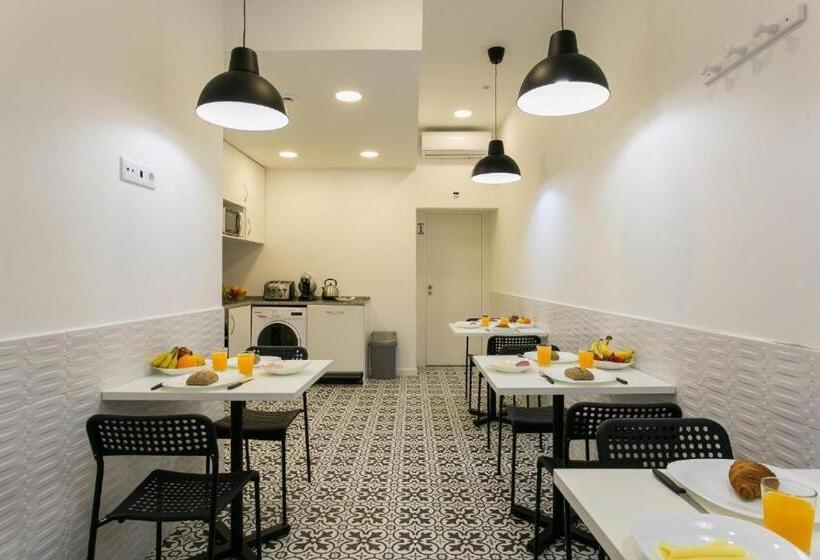 سوییت سوپریور, Suites Amália Guesthouse Near Rossio Square