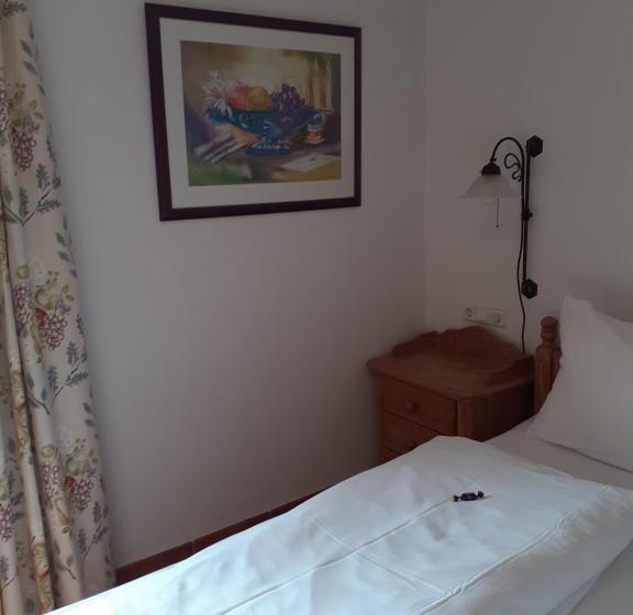 バルコニー付きスタンダードルーム, Das Landhotel Weingut Gernert