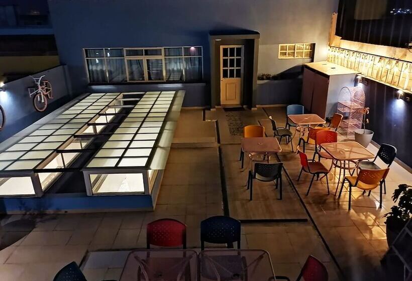 جناح رئاسى, Palacio La Embajada