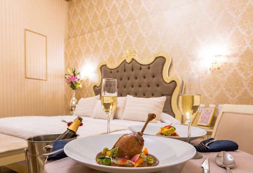 جناح رئاسى, Palacio La Embajada