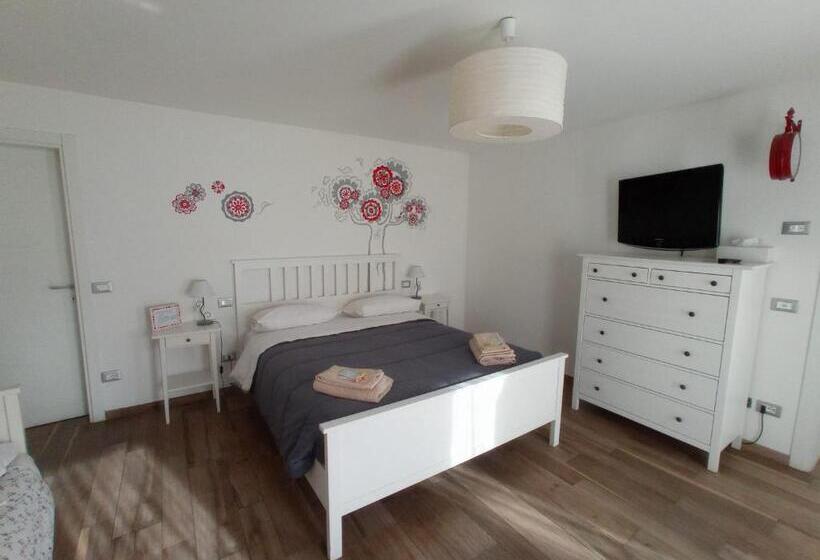 חדר משפחתי, La Tana Del Ghiro Locazione Turistica