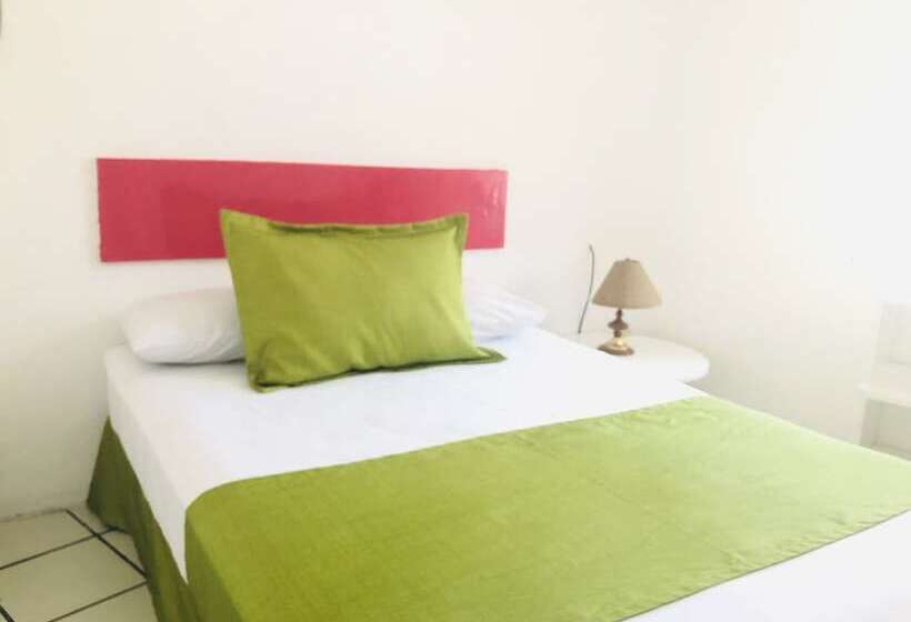 エコノミールーム, Casa Mexicana La Reyna