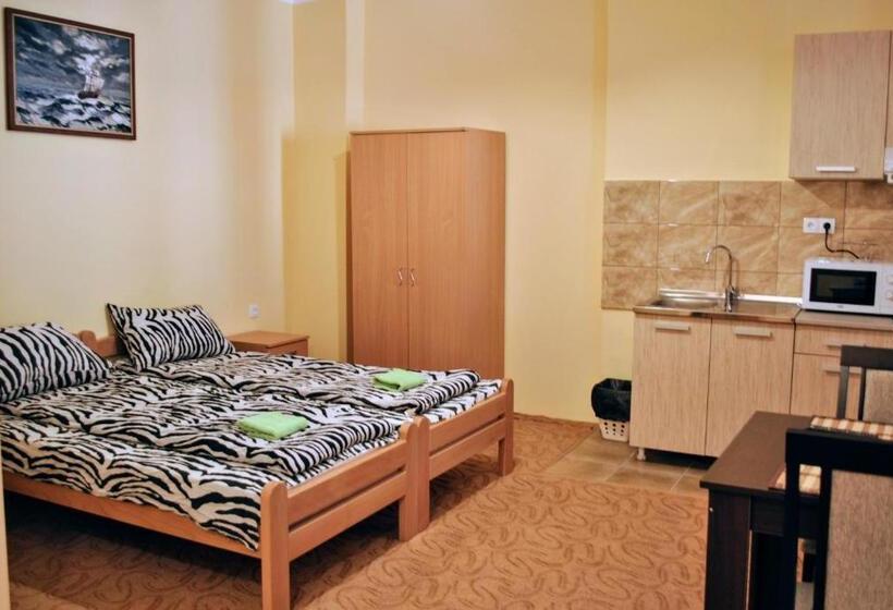 اتاق اکونومی, Eco Rural Tourism Association Skorenovac