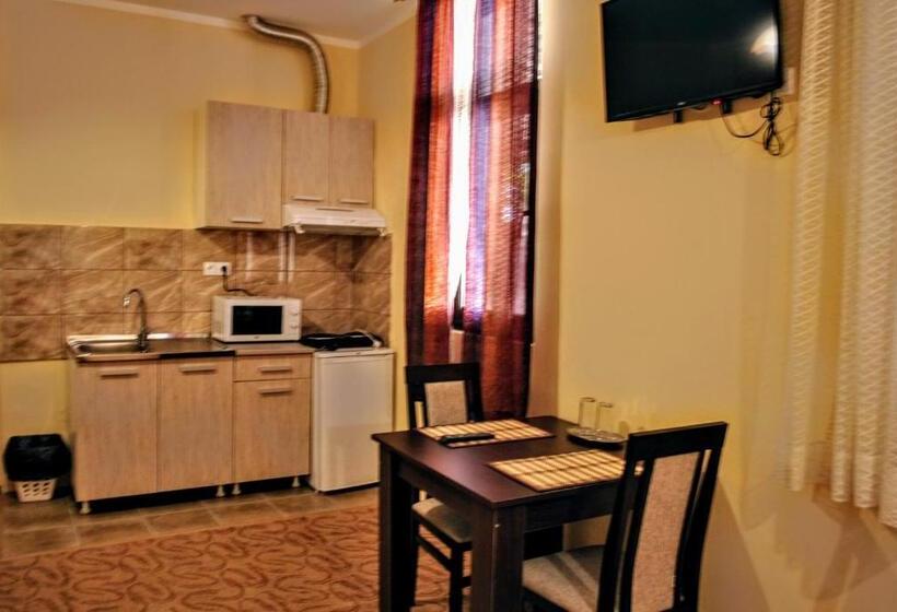 آپارتمان 1 خوابه, Eco Rural Tourism Association Skorenovac