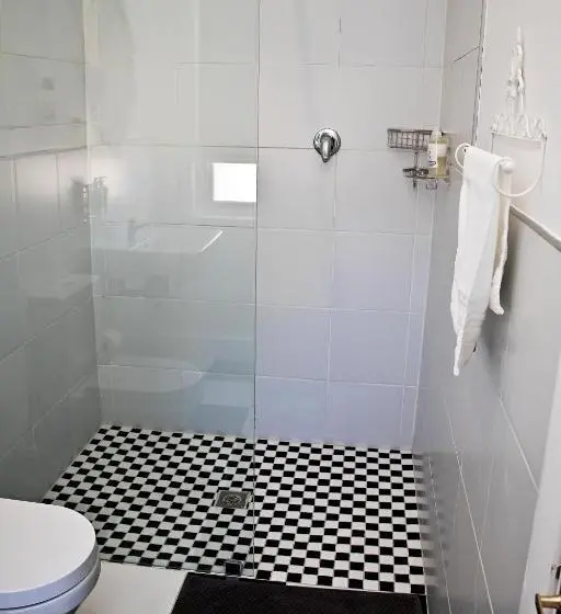 Perhehuone, French Karoo Guesthouse