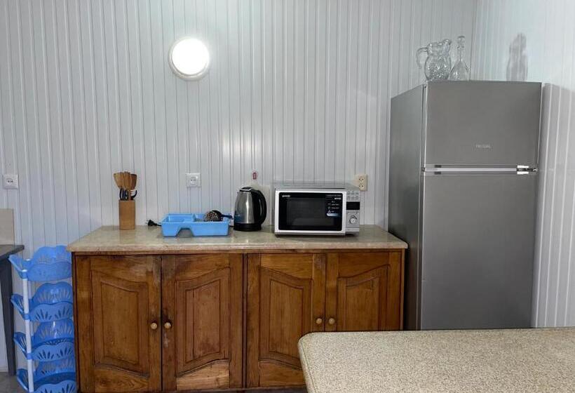 اتاق استاندارد, Guest House Guram