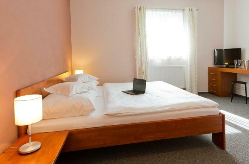 Номер Стандарт, Penzion Jelínek